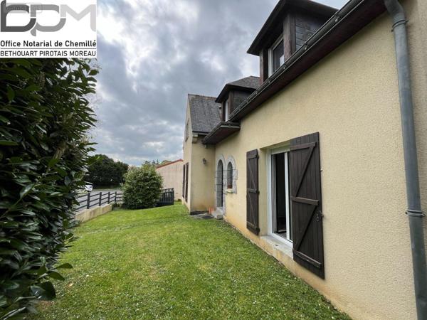 Maison à vendre à Chemillé-en-Anjou dans le Maine-et-Loire (49120), ref : 49062/758