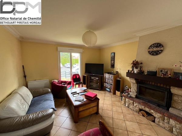 Maison à vendre à Chemillé-en-Anjou dans le Maine-et-Loire (49120), ref : 49062/758