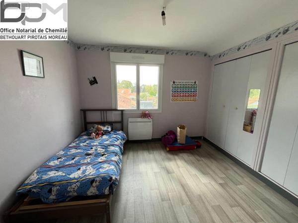 Maison à vendre à Chemillé-en-Anjou dans le Maine-et-Loire (49120), ref : 49062/758