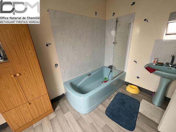 Maison à vendre à Chemillé-en-Anjou dans le Maine-et-Loire (49120), ref : 49062/758