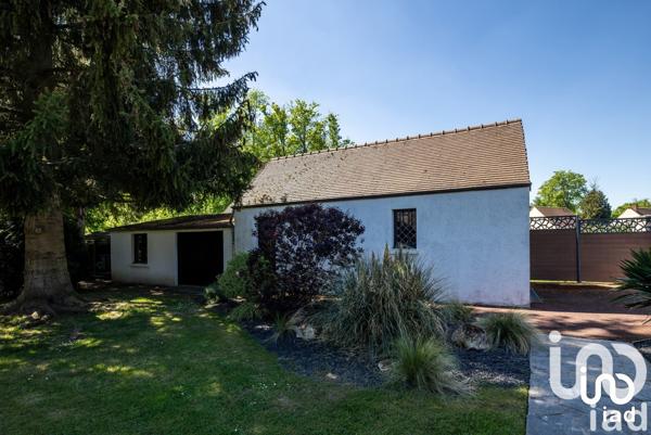 Demeure 8 pièces de 192 m² à Chambly (60230)