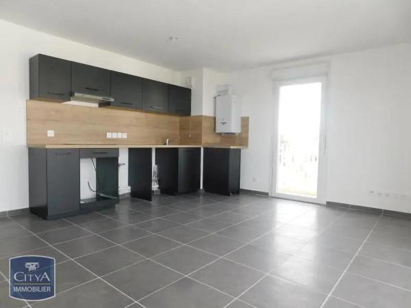 Appartement à louer 3 pièces 58.4m² Marseille (13013)