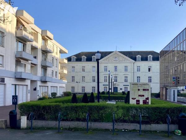 VENTE - Appartement T2 Place LAFAYETTE