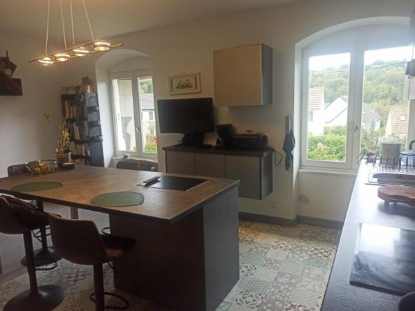 Maison mitoyenne 1 côté Danjoutin 130 m²