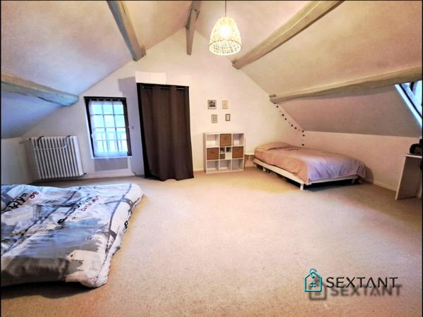 Maison de charme 170 m² – Grand jardin clos au calme