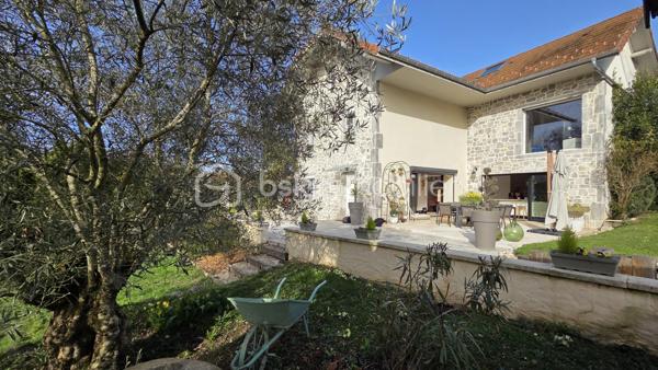 Corps de ferme de 218 m²