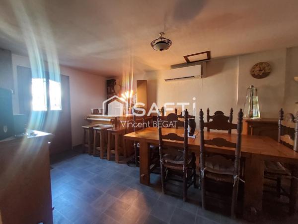 MAISON 4 CHAMBRES JARDIN 5 MN GARE LIGNE R