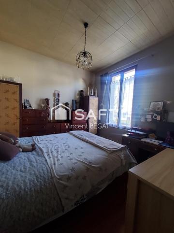 MAISON 4 CHAMBRES JARDIN 5 MN GARE LIGNE R