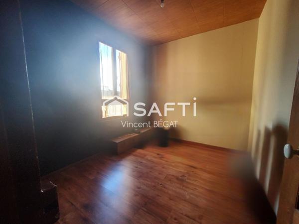 MAISON 4 CHAMBRES JARDIN 5 MN GARE LIGNE R