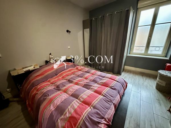 Maison 10 pièce(s) 4 chambre(s) 210 m²