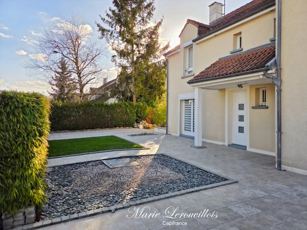 Maison à vendre 8 pièces ROMILLY SUR SEINE (10)