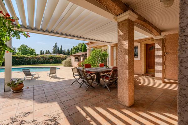 Immobilier Saint-Gilles (30800) – Villa 150.47m2 – 490 000 €