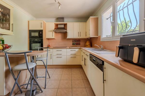 Immobilier Saint-Gilles (30800) – Villa 150.47m2 – 490 000 €