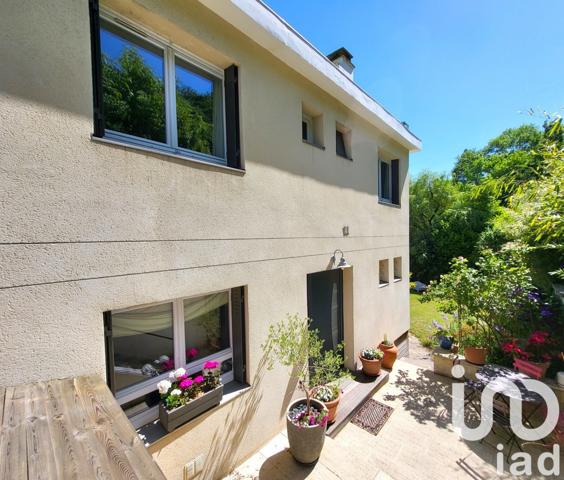 Maison à vendre 10 pièces 235 m² Jouy-en-Josas