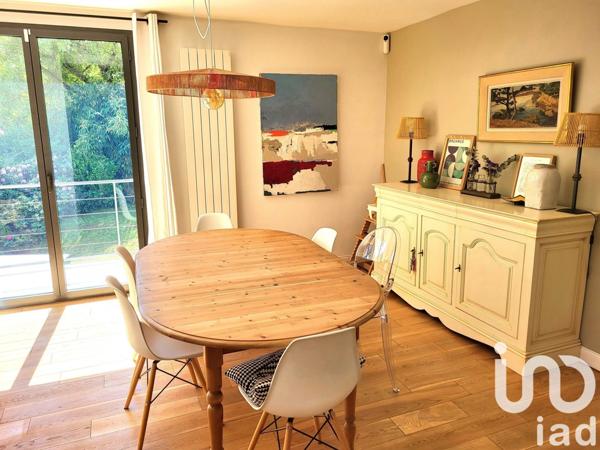 Maison à vendre 10 pièces 235 m² Jouy-en-Josas