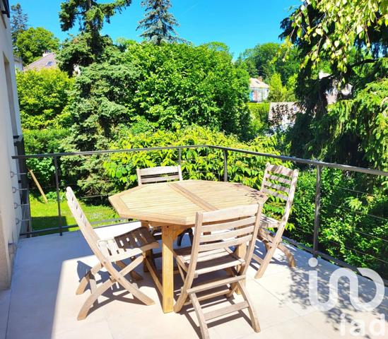 Maison à vendre 10 pièces 235 m² Jouy-en-Josas