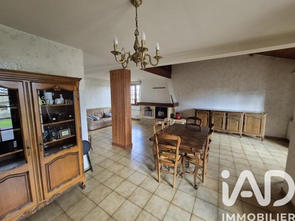Maison à vendre 5 pièces 122 m² Azay-le-Brûlé