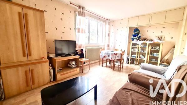 Appartement à vendre 3 pièces 56 m² Sainte-Geneviève-des-Bois