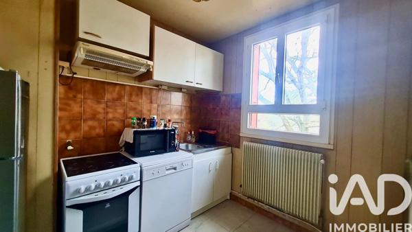 Appartement à vendre 3 pièces 56 m² Sainte-Geneviève-des-Bois