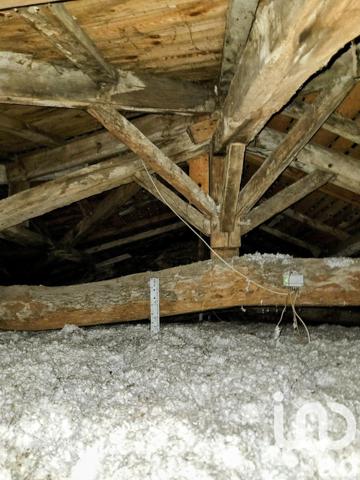 Maison à vendre 4 pièces 87 m² Saint-Bonnet-sur-Gironde