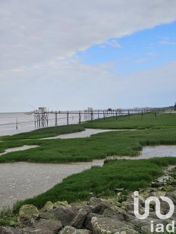 Maison à vendre 4 pièces 87 m² Saint-Bonnet-sur-Gironde