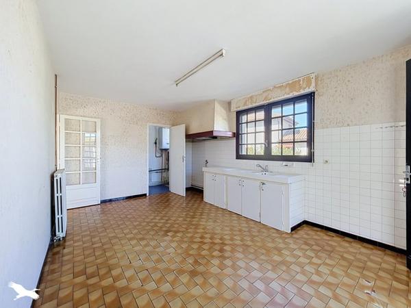 Maison à vendre 317 700 € Gujan-Mestras 4 p 107 m² DPE C
