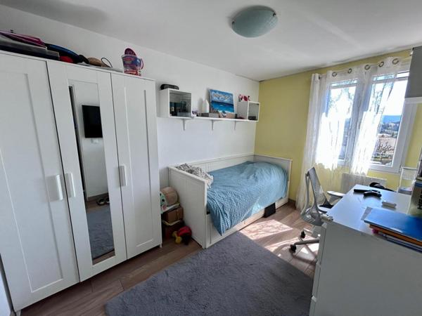 Maison à COGOLIN, 83310 - 5 pièces 110m²