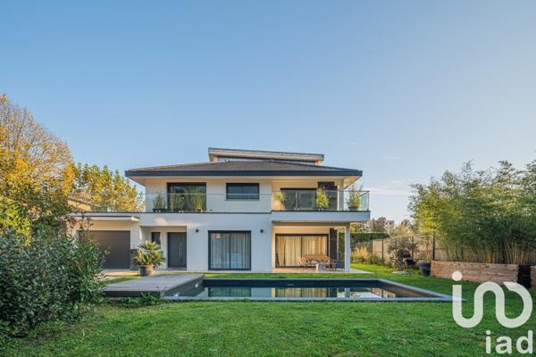 Maison 7 pièces de 184 m² à Meylan (38240)