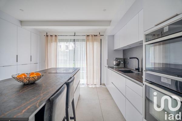 Maison 7 pièces de 184 m² à Meylan (38240)