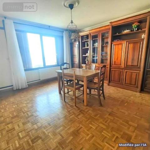 Appartement à vendre à Rillieux-la-Pape dans le Rhône (69140), ref : 01073-103