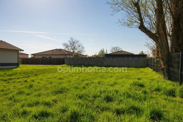 GUJAN MESTRAS - terrain au calme libre de constructeur 570m²