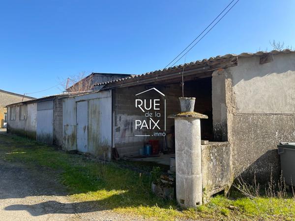 86190 VOUILLE Vouillé 1897 m2