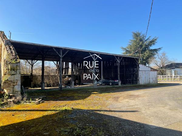 86190 VOUILLE Vouillé 1897 m2