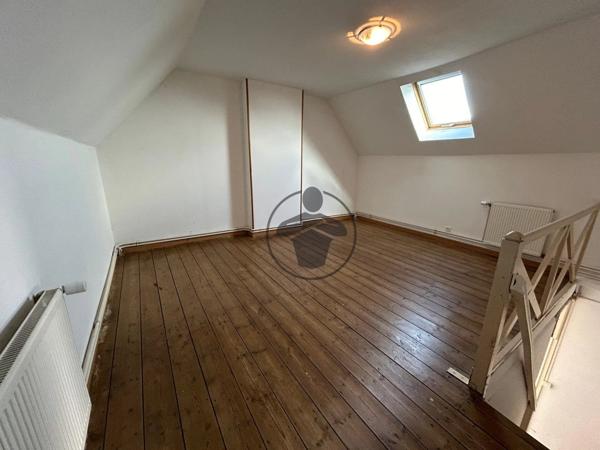 Location                                                      Maison de village
                        
                     3 pièces                      79 m2                     à Nauroy