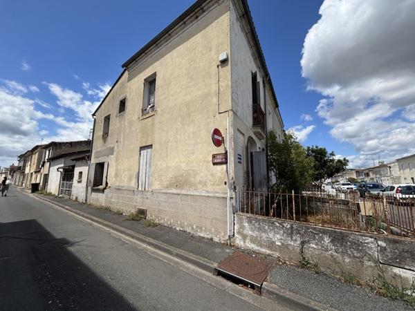 Vente / Maison de ville à Sainte-Foy-la-Grande (33220)