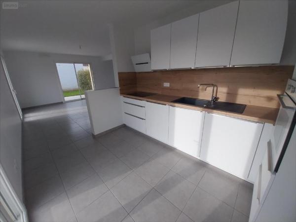 Maison individuelle à louer à Montreuil-sous-Pérouse en Ille-et-Vilaine (35500), ref : 35131-1075154