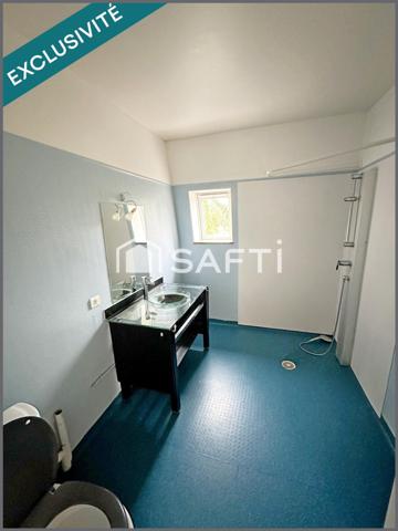 Grand appartement contemporain en très bon état (second et dernier étage) à cinq minutes de GENNES VAL DE LOIRE