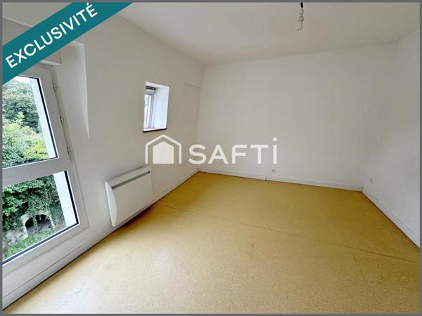 Grand appartement contemporain en très bon état (second et dernier étage) à cinq minutes de GENNES VAL DE LOIRE