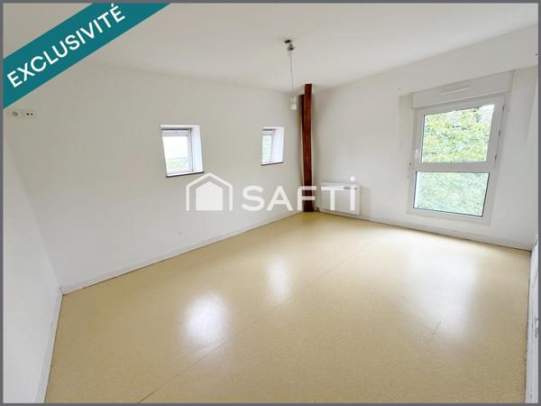 Grand appartement contemporain en très bon état (second et dernier étage) à cinq minutes de GENNES VAL DE LOIRE