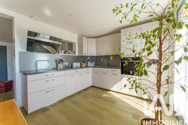 Maison à vendre 6 pièces 145 m² Osny