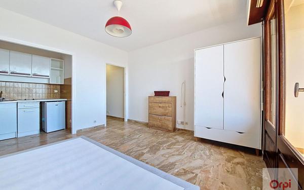 Appartement à louer    1 pièce •  Ajaccio