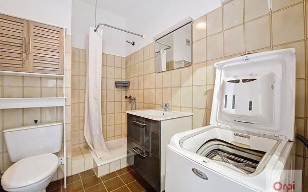 Appartement à louer    1 pièce •  Ajaccio