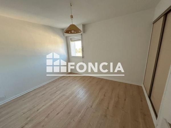 Location Appartement 4 pièces 90.04 m² - Marseille 13009