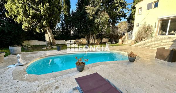 À vendre Maison 6 pièces 249 m² - Aix-en-provence 13090