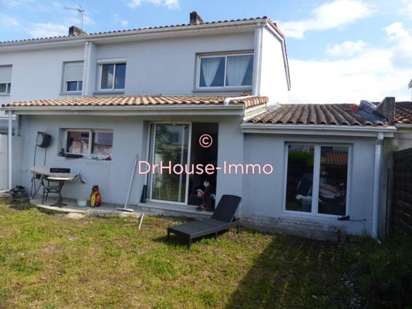 Maison à louer 6 pièces de 130 m²