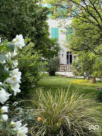 Hôtel  à vendre 483 m² Prades