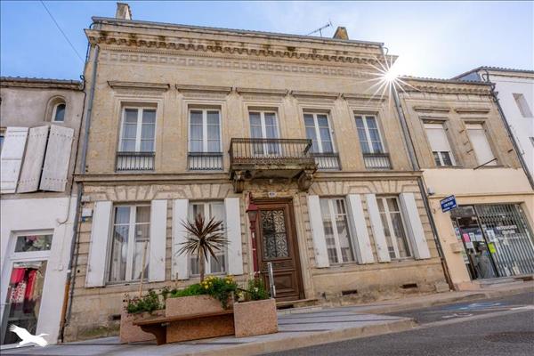 Maison à vendre |  Miramont-de-Guyenne |  8 pièces | 300 m²