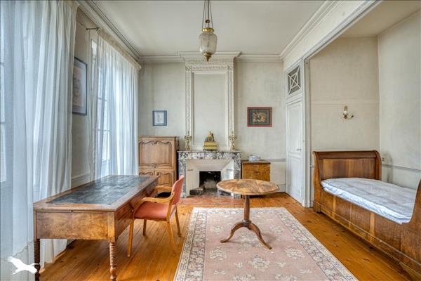 Maison à vendre |  Miramont-de-Guyenne |  8 pièces | 300 m²