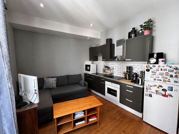 Appartement T2 A vendre Mont de Marsan hyper centre ville petit immeuble