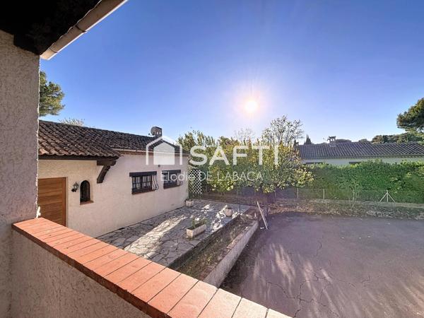 MOUGINS MAISON 104 M2 SUR UN TERRAIN DE 1560 M2